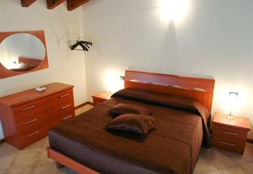 фото отеля Agriturismo Cascina Crocelle
