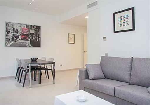 фото отеля Rent4Days Sants Apartments Barcelona