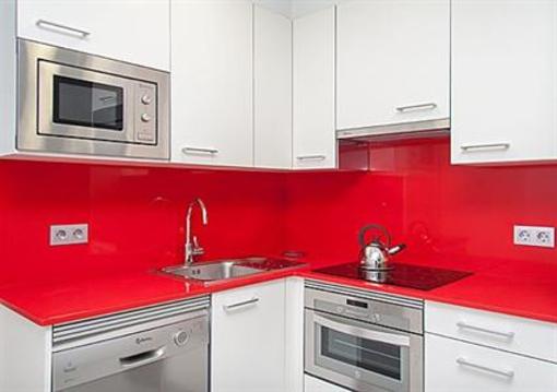 фото отеля Rent4Days Sants Apartments Barcelona