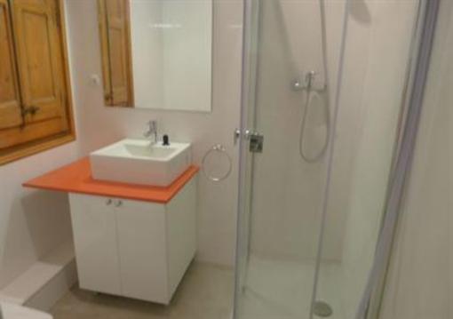 фото отеля Rent4Days Sants Apartments Barcelona