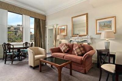фото отеля The Caledonian, A Waldorf Astoria Hotel