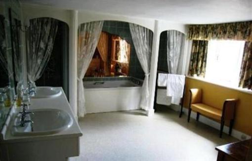 фото отеля Norfolk Arms Hotel Arundel