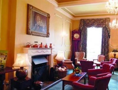 фото отеля Norfolk Arms Hotel Arundel