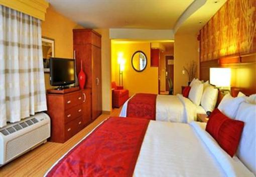 фото отеля Courtyard by Marriott Glenwood Springs