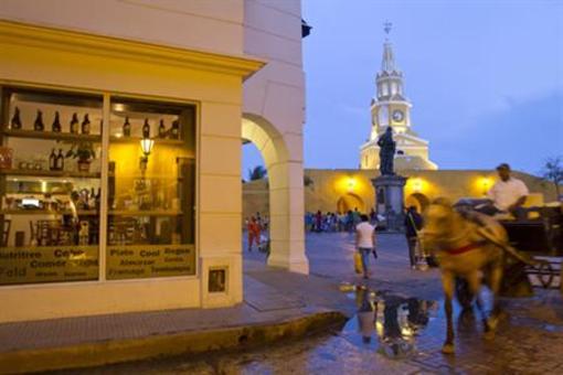 фото отеля UrbanRoyal Puerta Del Reloj