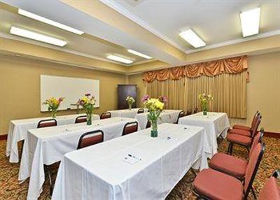 фото отеля Comfort Inn and Suites Sacramento