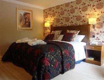 фото отеля Crooklands Hotel Kendal