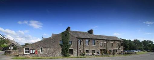 фото отеля Crooklands Hotel Kendal