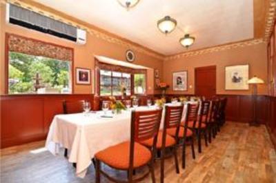 фото отеля Relax Inn Paso Robles