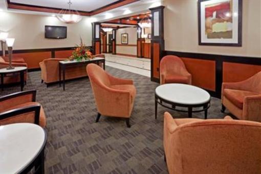 фото отеля Holiday Inn Express Hotel & Suites Dallas-Medical Center