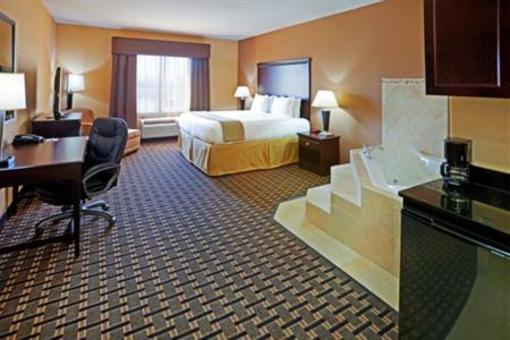 фото отеля Holiday Inn Express Hotel & Suites Dallas-Medical Center