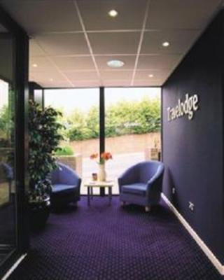фото отеля Travelodge Belfast City