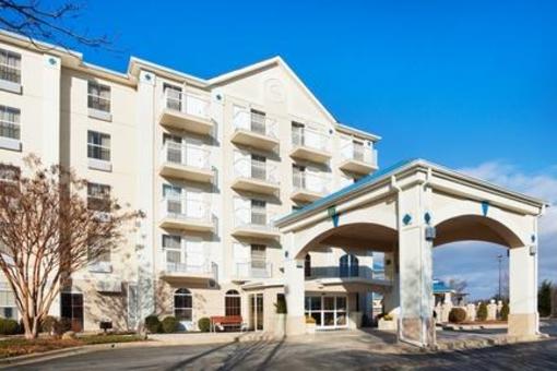 фото отеля Holiday Inn Express Asheville - Biltmore Square Mall