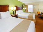 фото отеля Holiday Inn Express Asheville - Biltmore Square Mall