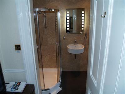 фото отеля Clan Walker Guest House Newington Edinburgh