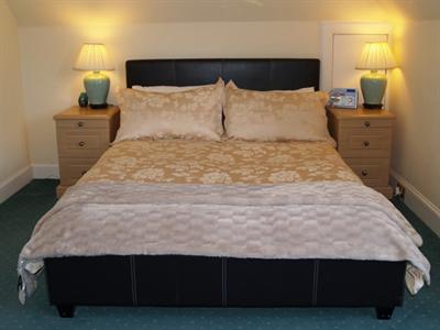 фото отеля Clan Walker Guest House Newington Edinburgh