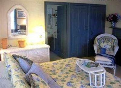 фото отеля Bursley Manor