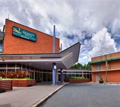 фото отеля Quality Hotel Dickson Canberra