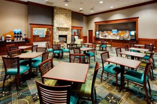 фото отеля Holiday Inn Express and Suites Smithfield - Providence