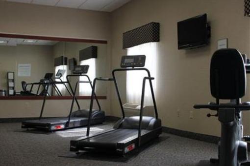 фото отеля Holiday Inn Express and Suites Smithfield - Providence
