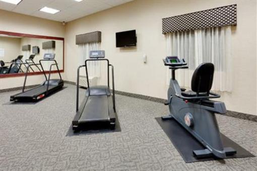 фото отеля Holiday Inn Express and Suites Smithfield - Providence