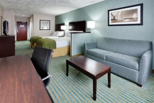 фото отеля Holiday Inn Express and Suites Smithfield - Providence