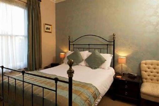фото отеля Hilden Lodge Hotel Cheltenham