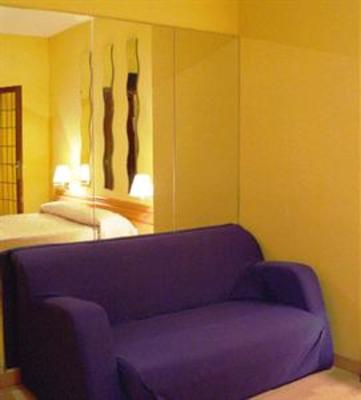 фото отеля Apartamentos Europa Barcelona