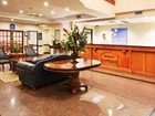 фото отеля Holiday Inn Express Hotel & Suites Savannah-Conf Center @ I-95