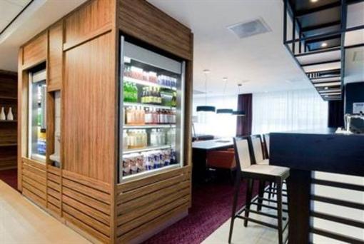 фото отеля Holiday Inn Express Amsterdam Sloterdijk Station