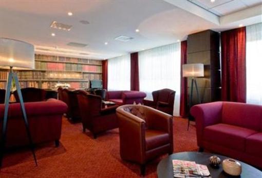 фото отеля Holiday Inn Express Amsterdam Sloterdijk Station