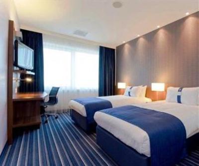 фото отеля Holiday Inn Express Amsterdam Sloterdijk Station