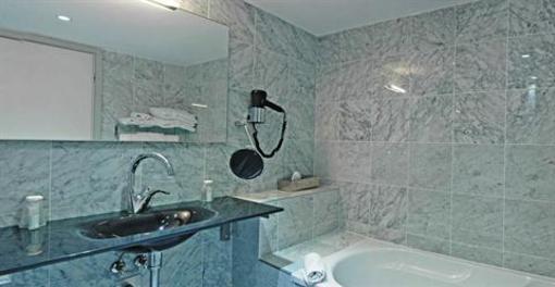 фото отеля Hotel Balanea Calvi