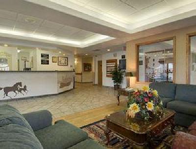 фото отеля Super 8 Motel - Calgary / Shawnessy