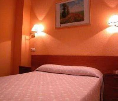 фото отеля Hostal El Cairo