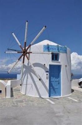 фото отеля Maria's Place Studios & Suites Oia (Greece)