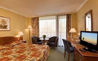 фото отеля Danubius Health Spa Resort Margitsziget