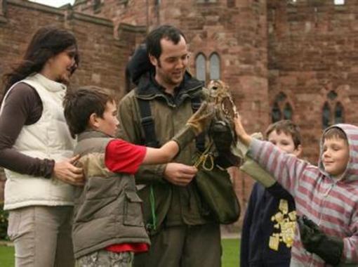 фото отеля Peckforton Castle