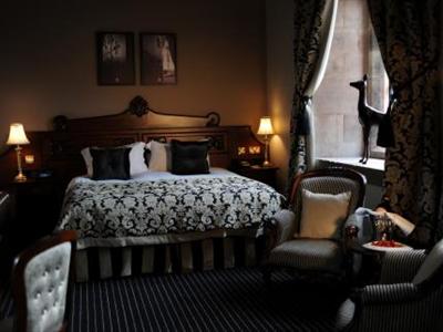 фото отеля Peckforton Castle