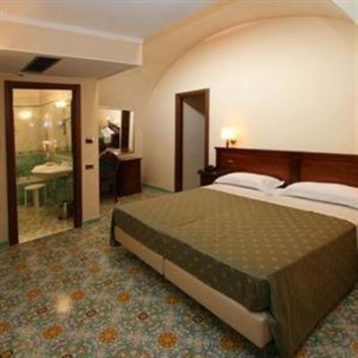 фото отеля Grand Hotel La Panoramica Castellammare di Stabia