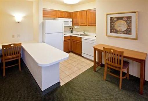 фото отеля Staybridge Suites South