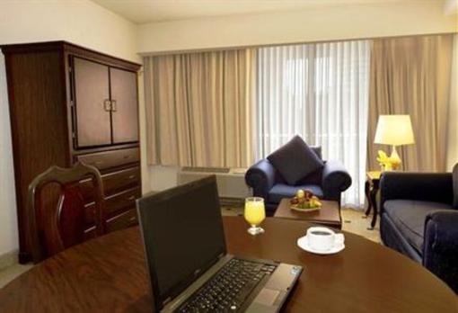 фото отеля Fiesta Inn Saltillo