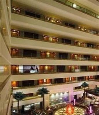 фото отеля Howard Johnson Garden Plaza Yixing