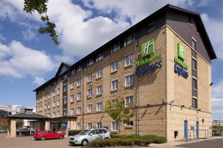 фото отеля Holiday Inn Express Edinburgh - Waterfront