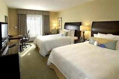 фото отеля Hilton Garden Inn Charlotte/Ayrsley