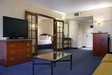фото отеля Hilton Durham near Duke University