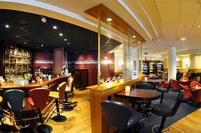 фото отеля Badhotel Scheveningen