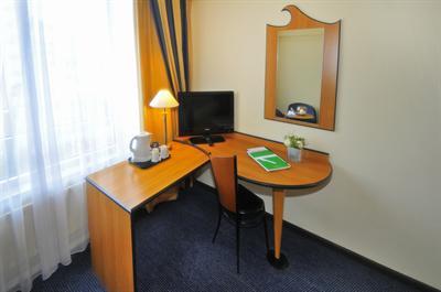 фото отеля Badhotel Scheveningen