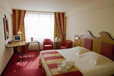 фото отеля Badhotel Scheveningen