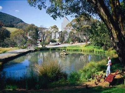фото отеля Rydges Thredbo Alpine Hotel